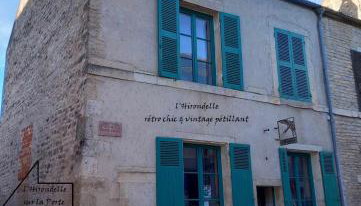l'Hirondelle sur la Porte - Foto 2