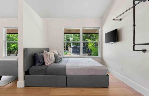 Cozy Downtown Studio - near UT - Foto 2