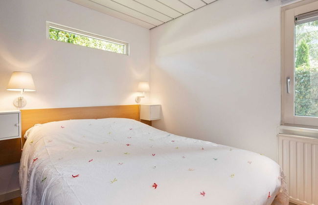 Light and Quiet Chalet With Beautiful Terrace Near Historic Goedereede - Foto 4