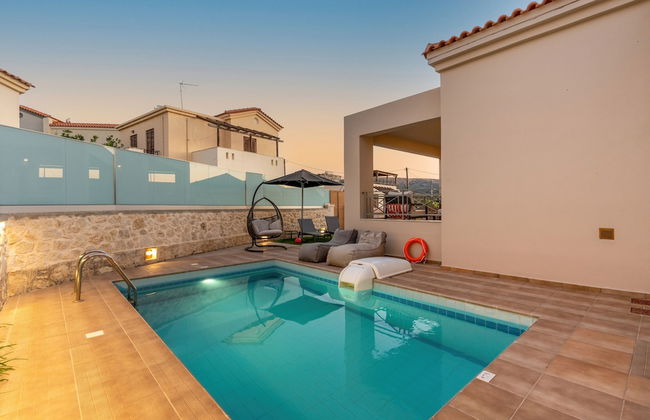 Villa Ismini 3 Bedrooms With Pool , sea View and E-car Charger - Photo 1