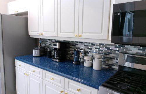 Villa Varona Resort, Heated Pool, Ping-Pong, Pool Table, Fire Pit and Pergola - Foto 22