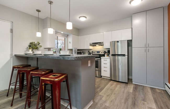 Terra Cotta Suite | Cozy Spot in Old Town FoCo - Foto 9