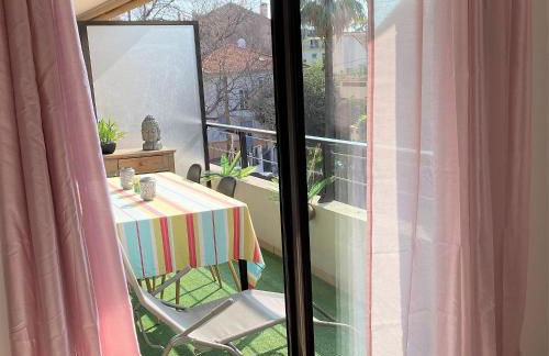 T2 proche de la gare, à 10 minutes à pieds de la Croisette, piscine & parking dans résidence de haut standing - Foto 35