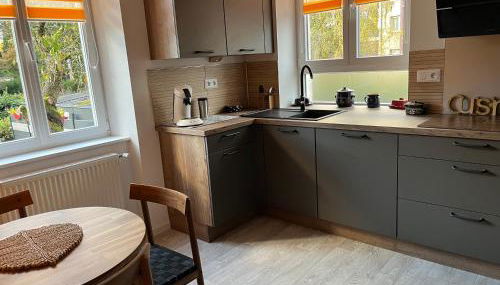 Chez F & G terrasse privée dans jardin à côté de la maison - Foto 2