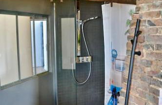 confortable maison familiale à l'entrée du village médiéval - Foto 27