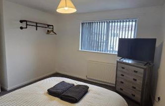 The Glen - Contractor Haven with Fast WiFi & Easy Parking by Hosterooo - Foto 8