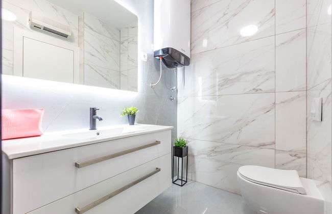 Exquisite Prestige Luxury Apartments With Shared Pool - Photo 59