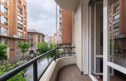 Diseño y elegancia en el corazón de Bilbao - Photo 34