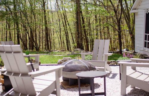 Fire Pit, Private & Stylish Birdsong Schoolhouse - Foto 43