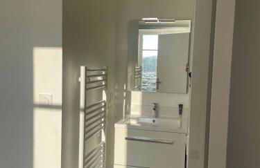 Lamballe plein centre, superbe appartement 1er étage - Photo 17