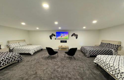 Blue Waterfalls - Photo 30