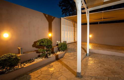Sea Breeze & Nature villa, with heated pool and garden retreat - Foto 74