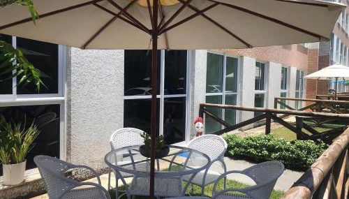 Muro Alto Condomínio Clube - FLAT TÉRREO - Foto 2