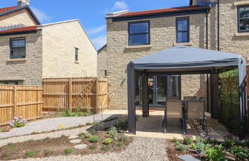 Hall View - Photo 24