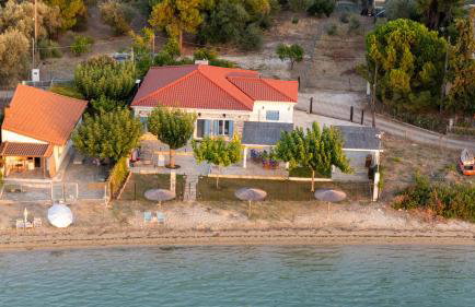 Bluevera sandy beachfront villa-Aidipsos bay - Foto 18