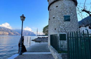 Absentia 1763 Garda Boutique Home - Lake front - Foto 24