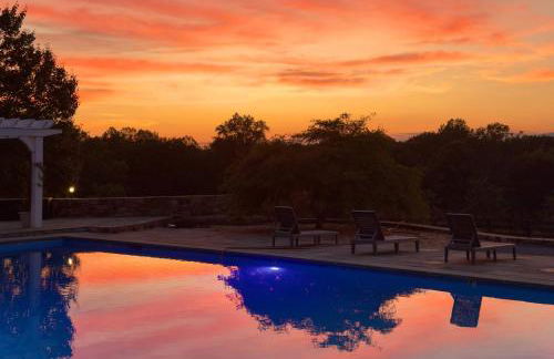 Mountain Mama Ranch - Luxury farmhouse on 200 acres with mountain views, 20mins to Shenandoah, 90mins from DC - Foto 8