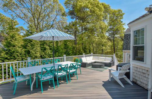 Spacious w Basketball Court & Playground - Foto 2