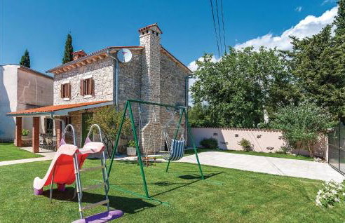 Two-Bedroom Holiday Home In Divsici - Foto 2