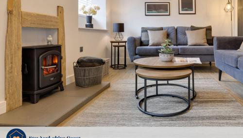 Beam End Snainton - Modern 2-bedroom Stone Cottage - Foto 2