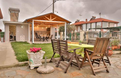 Villa Lydia Kariani - Photo 1