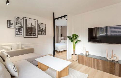 Luxurious 3 min walk from Eiffel Tower - Foto 1