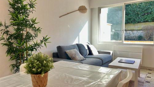 Élégant T2 au Calme Absolu avec Terrasse & Parking à 2 pas de la gare et Jardins du château de Versailles à 5 min - Foto 4