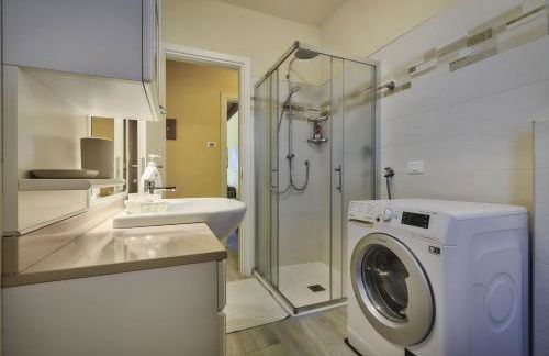 CASA DELLA MUSICA APARTMENT lake view and garden - Foto 22