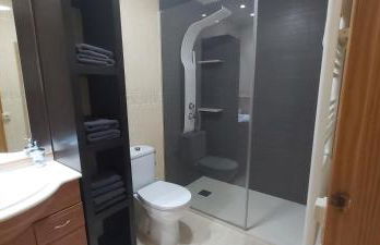 Adosado con piscina y terraza a 700m de la playa - Foto 6