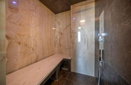 [Via Indipendenza] – Attico di lusso con Piscina - Photo 33