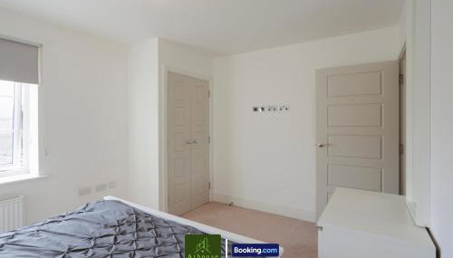 One Bedroom Apartment By Arhouse Apartments Short Lets & Serviced Accommodation Kingston With Free WiFi - Photo 4