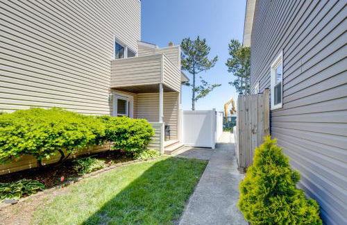 Walk to Brigantine Beach Condo with Furnished Patio - Foto 22