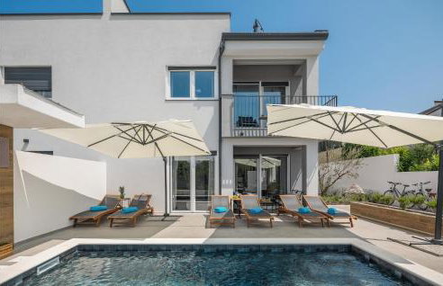 4 Bedroom Stunning Home In Nova Vas - Foto 10