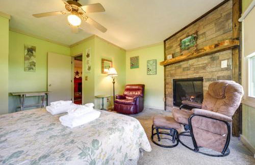 Campbell Retreat in Maggie Valley with Deck! - Foto 28