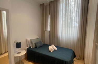 Marbella Beach Front Edificio Mayoral Centro Ciudad y Primera Línea Playa Muy Amplio y Espacioso - Foto 33