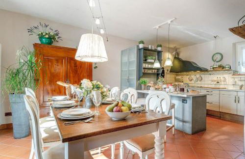 Villa Ester, a Stylish Farmhouse on the Hills - Foto 29