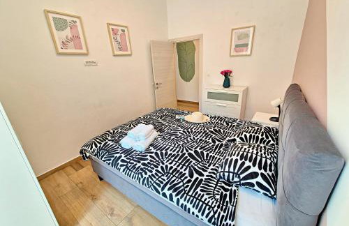 Lola's Place - Photo 70