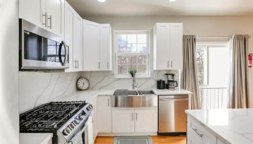 5 Mi to Show Place Arena Quiet Townhome with Patio - Foto 2