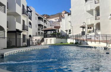 Estupendo piso con mar y montaña - Foto 1