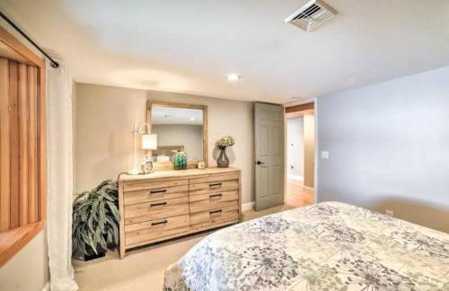 Unmatched Lakefront Home! - Foto 20