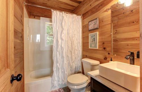 Respite at Big Canoe - Wood-burning fireplace bright interiors Wifi - Foto 23