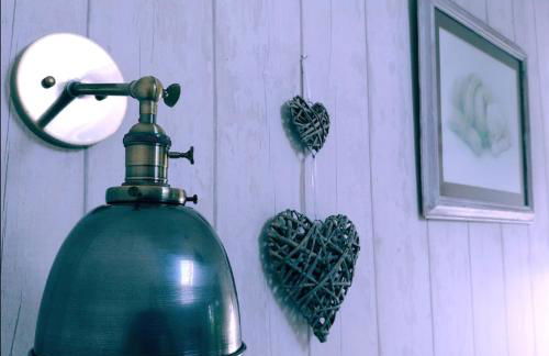 Bream Barn - sea view, woodburner, easy walk to the beach, parking, full kitchen - Foto 17