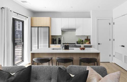 Luxury Penthouse with 2 Floors Pool Patio Gym Walk to Broadway - Foto 7