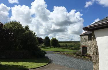 Maple & Beech Barns - Photo 12