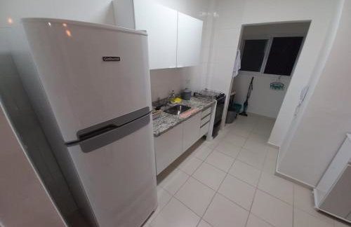 APTO FAMILIAR EM BERTIOGA JARDINS DO INDAIÁ A 500 M Praia - Foto 14