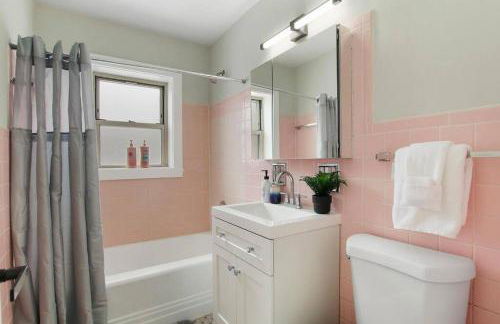 Fascinating 1BR Apartment close to Leisure Center - Davis GDN - Foto 17