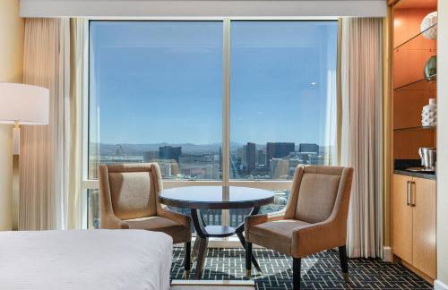 TRUMP 56th Floor - Sphere and Strip View - No Resort Fees - Photo 13