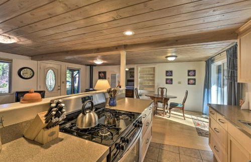 Peaceful Cottage with Grill and Yard in Grass Valley! - Photo 11