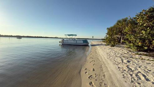 House With A Boat - Boat, Heated Pool, Kayaks - Foto 4