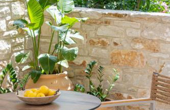 Villa Teresa Luxury Suites - Photo 19